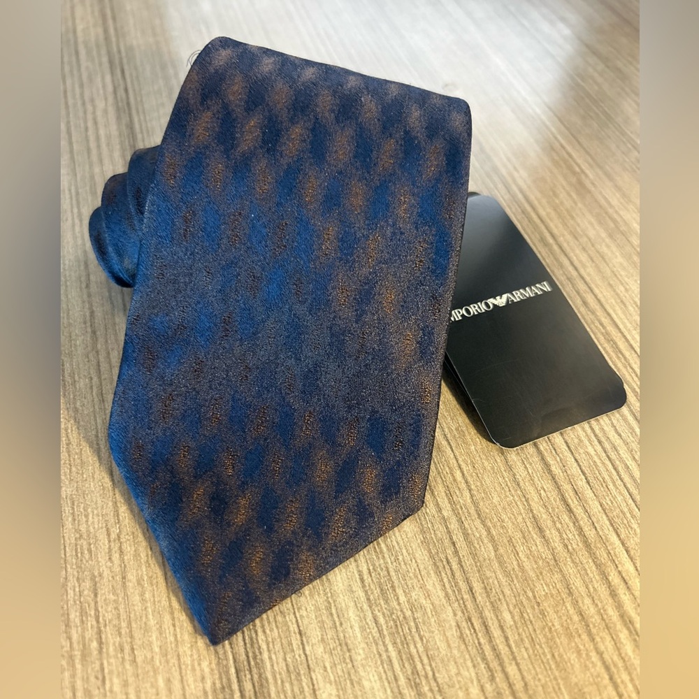 NWT Emporio Armani Elegant Blue and Brown Designer Silk Tie Made in Italy
